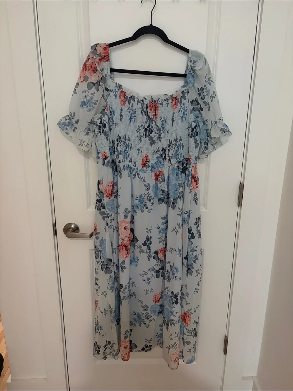 Light Blue Floral Maxi Dress with Puff Sleeves - Picture 1 of 1